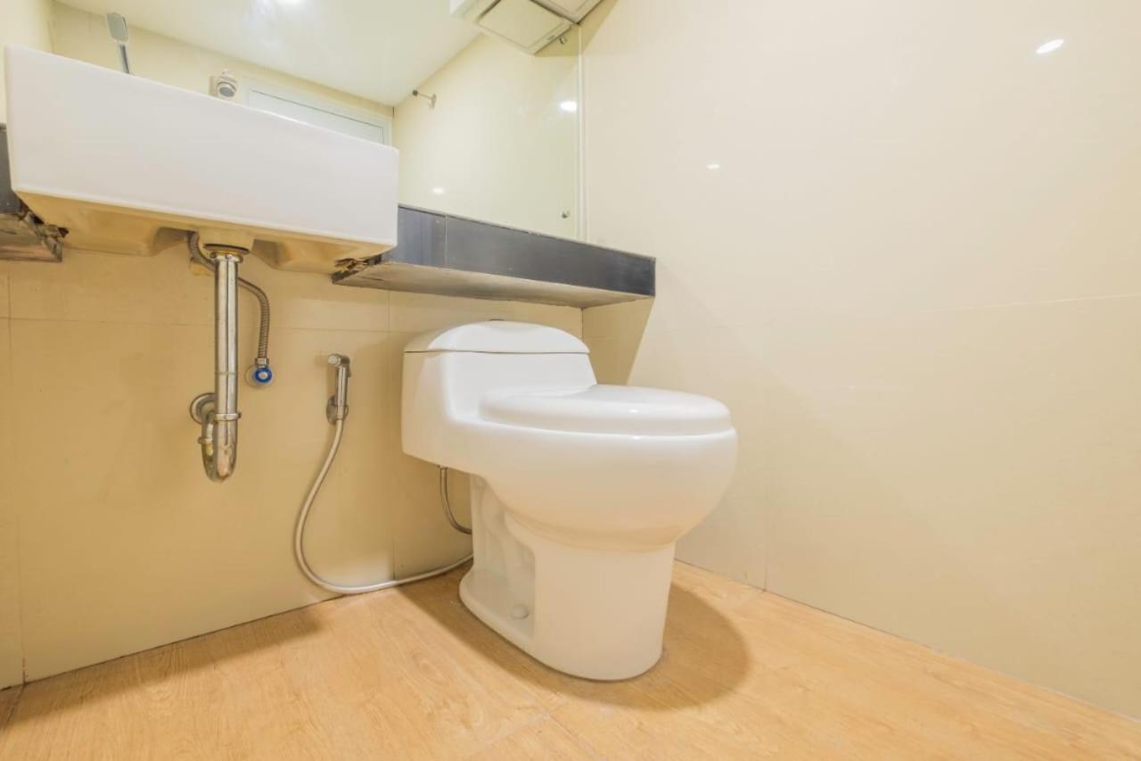 Kiara Cozy Hostel Бандунг Экстерьер фото